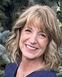 Meet Jennifer Jirous